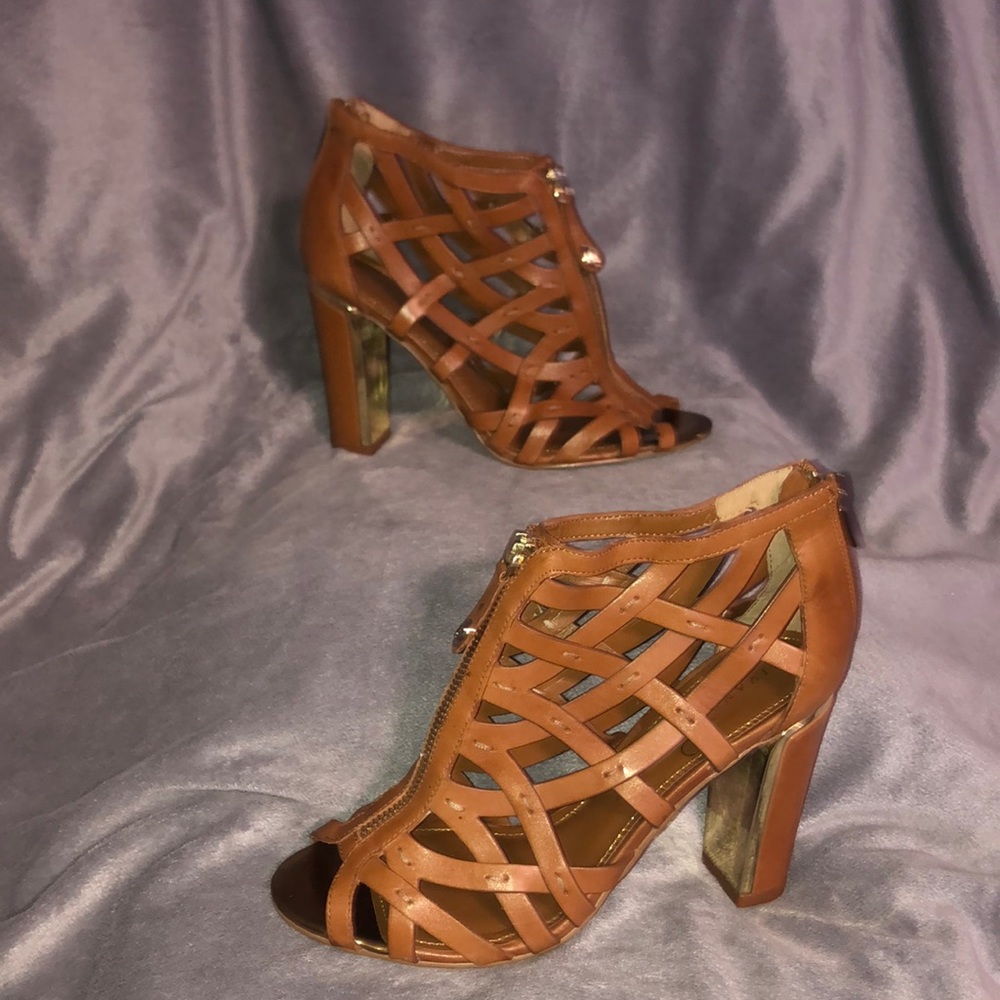 Ivanka Trump Iterica Gladiator Heeled Sandals Size 7.5